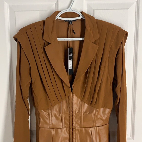 FASHION NOVA Corset Romper in Camel - Picture 2 of 8